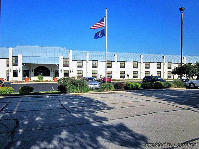 Motel 6-Richmond, In Exterior photo