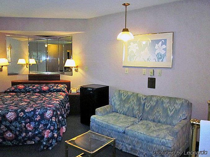Motel 6-Richmond, In Exterior photo