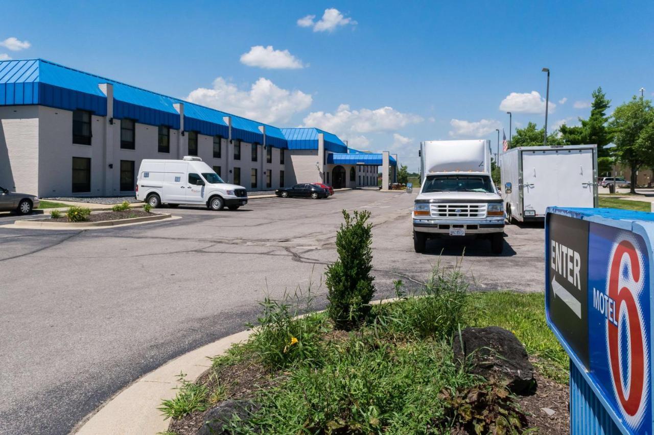 Motel 6-Richmond, In Exterior photo